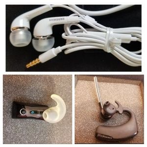 Bundle of headphones wireless & a Samsung
